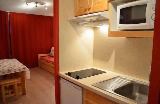 Resort center, 7th floor, balcony, tv, 22m², Les Menuires