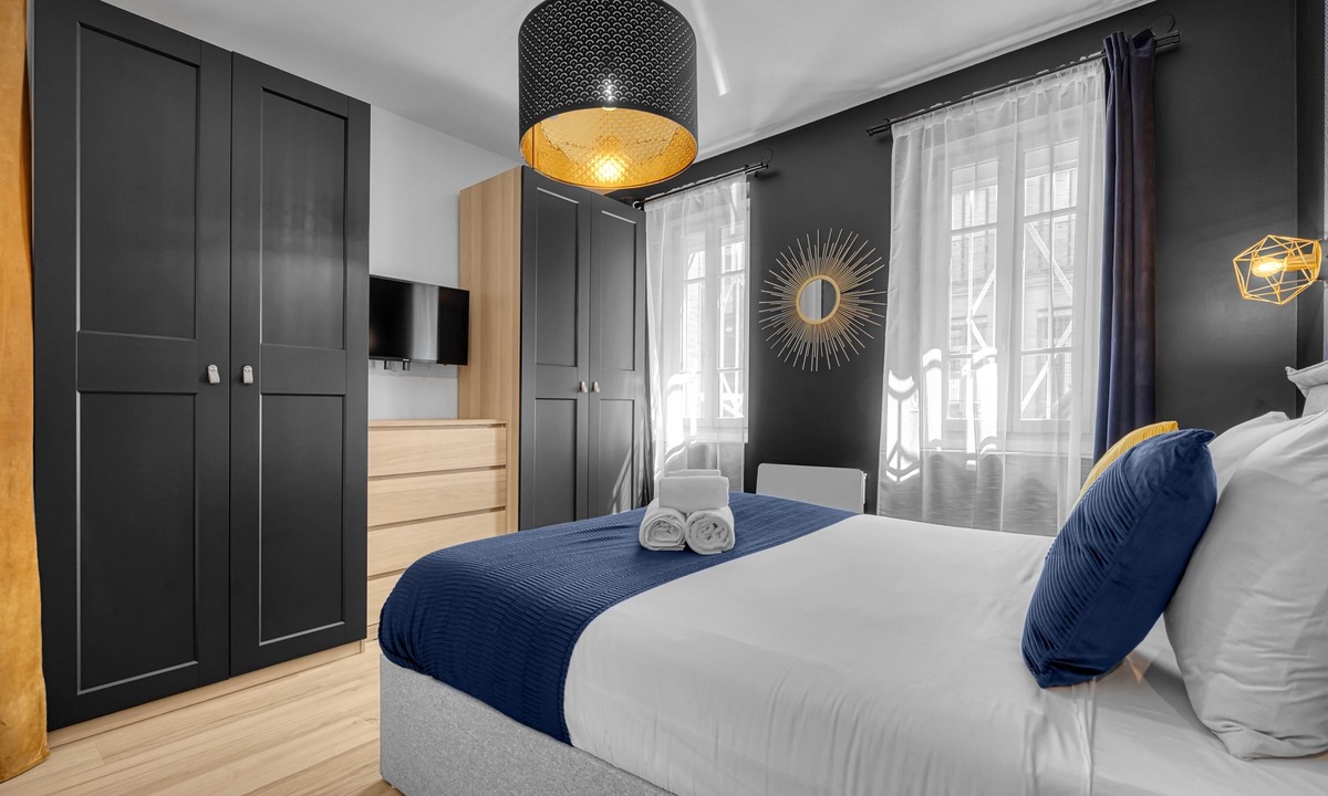 Saint - Aubin - Dupuy Apartment | L'Azzurri - Charmant appartement pour 4