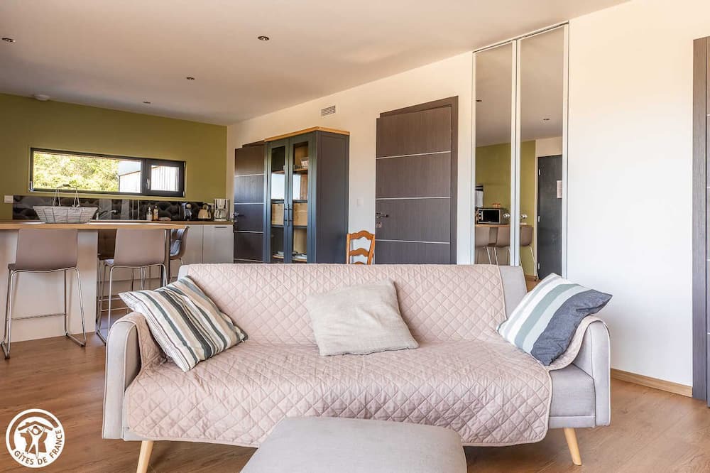 Photo of Livingroom in Gignat