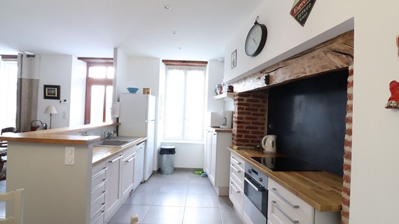 Photo of Kitchen in Yolet