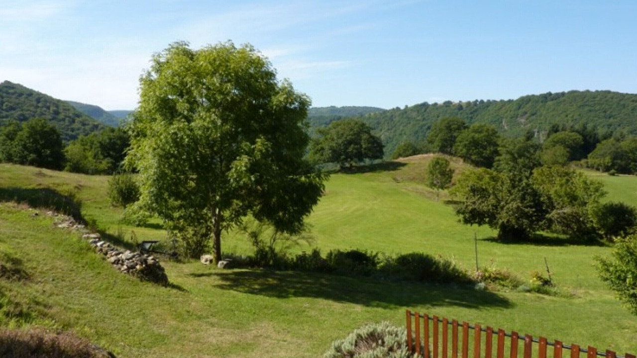 Photo of Outdoor in Saint-Etienne-de-Chomeil