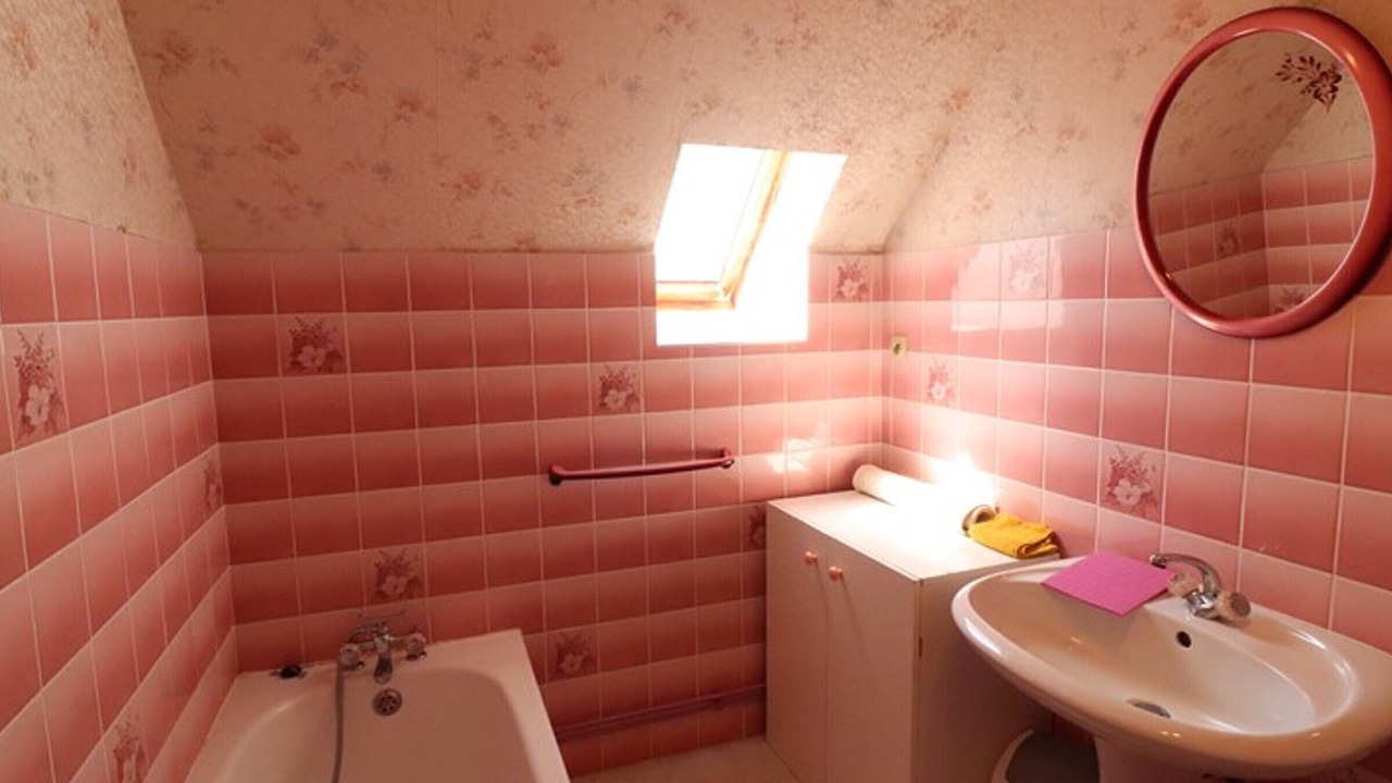 Photo of Bathroom in Saint-Etienne-de-Chomeil