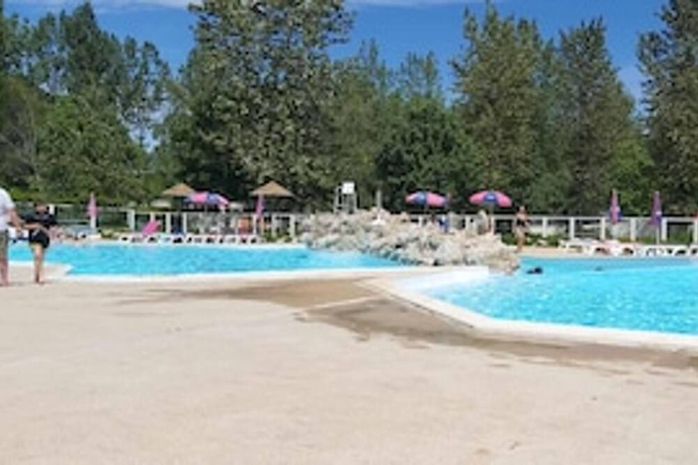 Photo of Outdoor in Coulanges