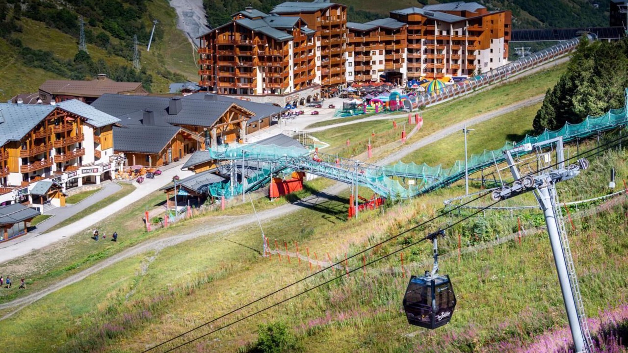 Photo of Outdoor in Les Bruyeres