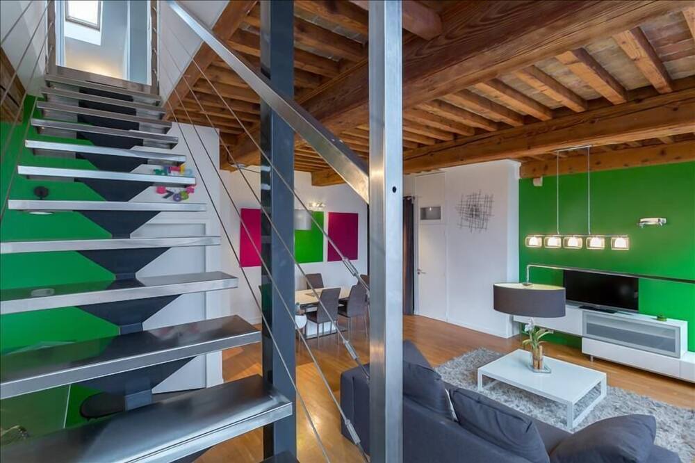 Photo of Livingroom in Croix Rousse