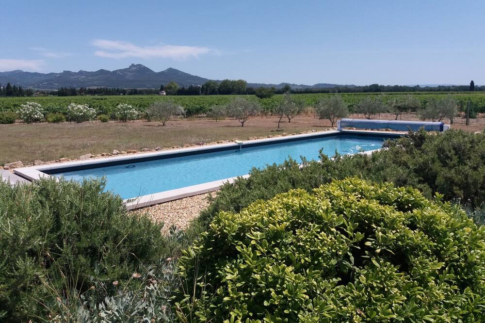 Photo of Outdoor in Jonquieres