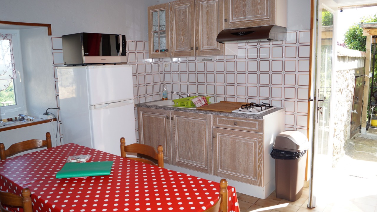 Photo of Kitchen in Saint-Etienne-de-Fontbellon