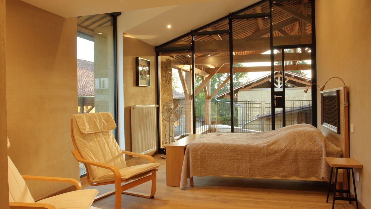 Photo of Patio Balcony in La Cote-Saint-Andre