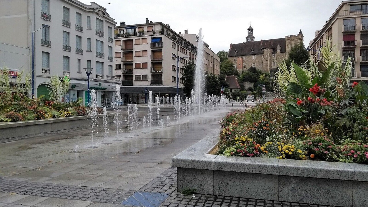 Photo of Others in Montlucon
