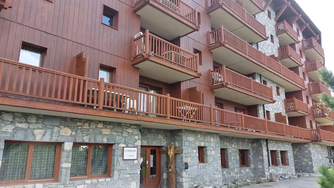 Photo of Outdoor in Arc-1800