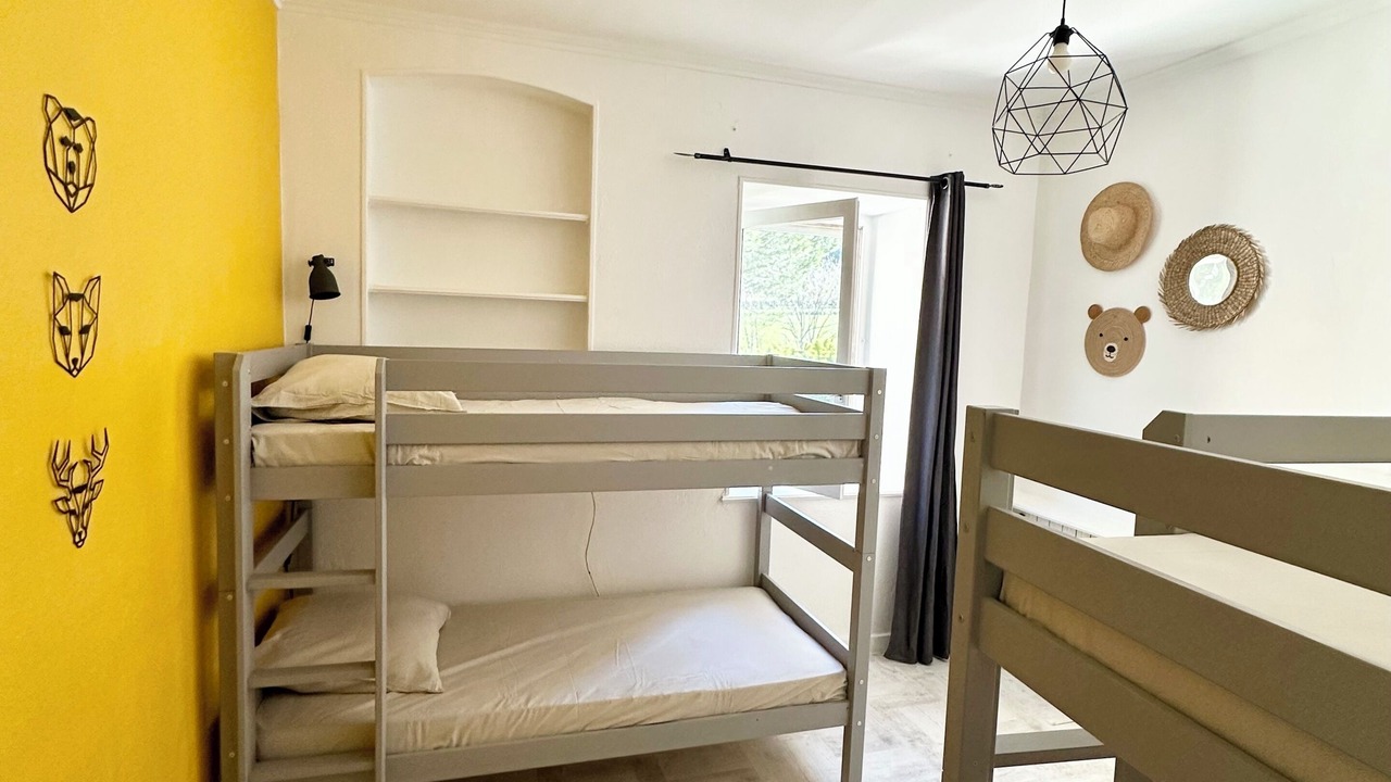 Photo of Bedroom in Saint-Julien-du-Serre