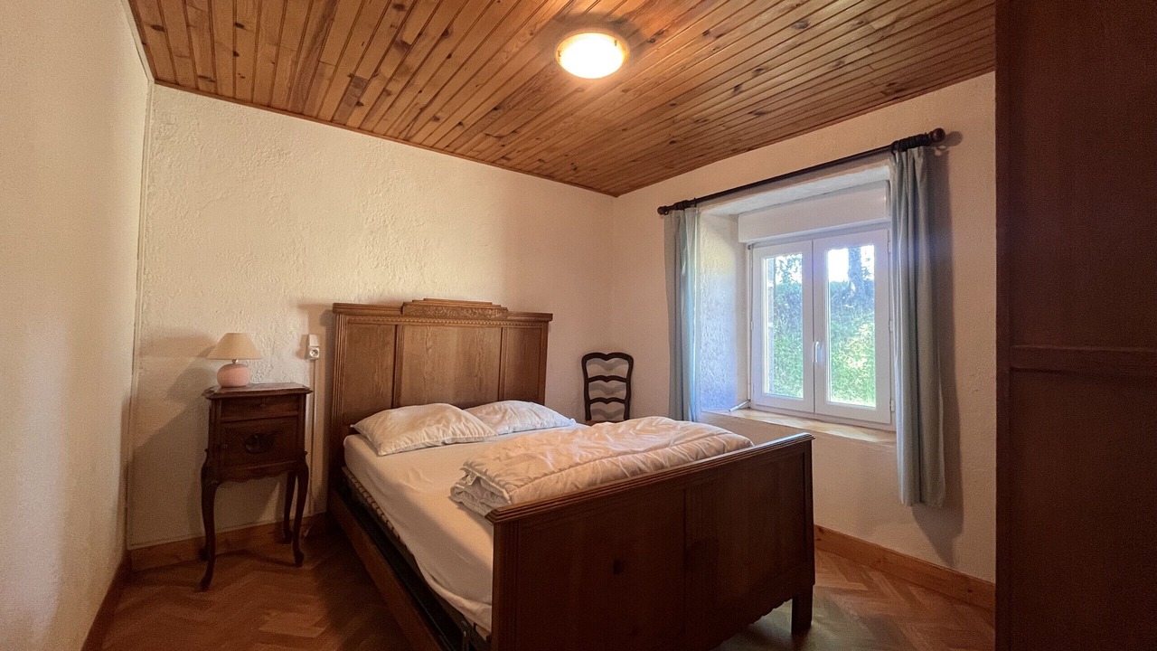 Photo of Bedroom in Jassat