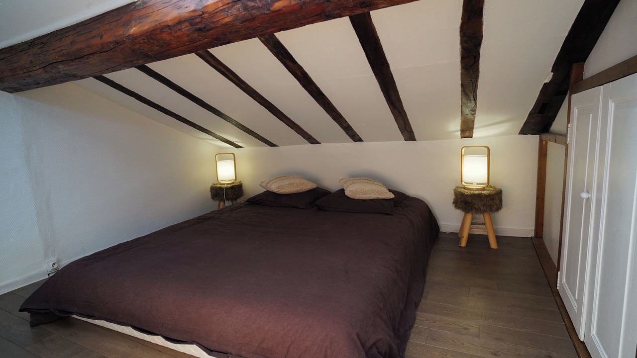 Photo of Bedroom in Carnot - Gailleton