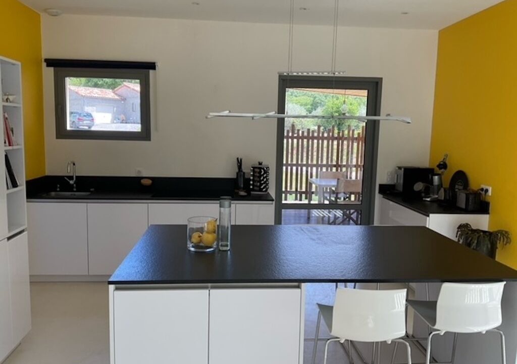 Photo of Kitchen in Saint Alban Auriolles