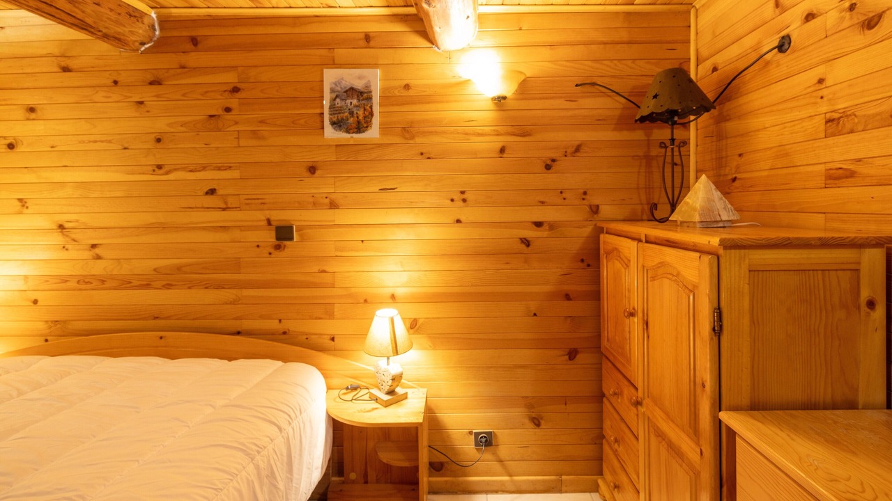 Photo of Bedroom in Queige