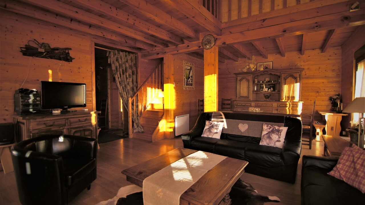 Photo of Livingroom in Pyrenees 2000