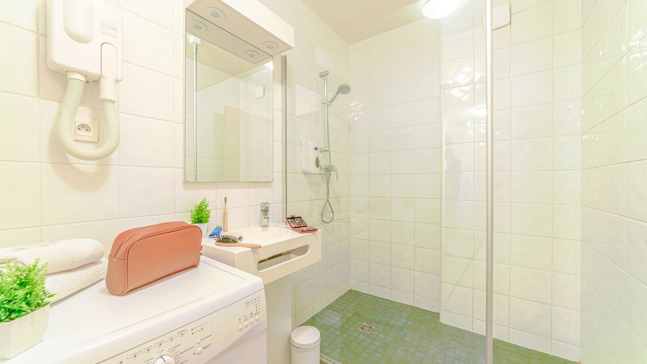 Photo of Bathroom in Villette Gare