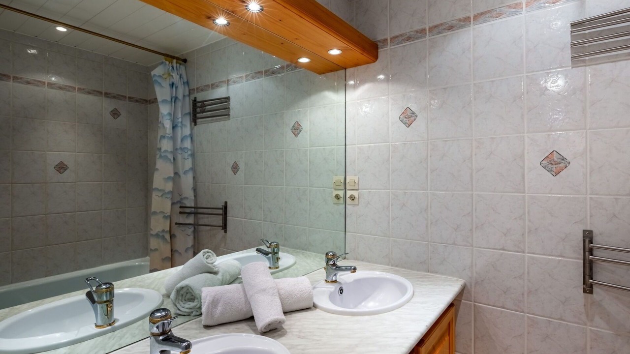 Photo of Bathroom in Tignes
