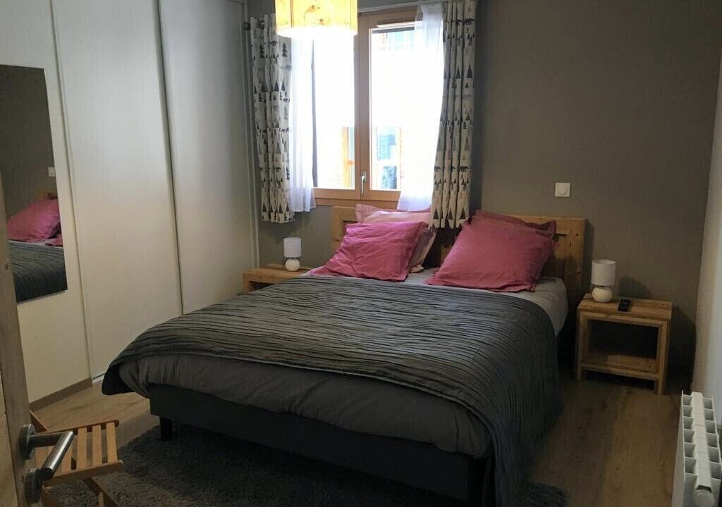 Photo of Bedroom in Oz-en-Oisans