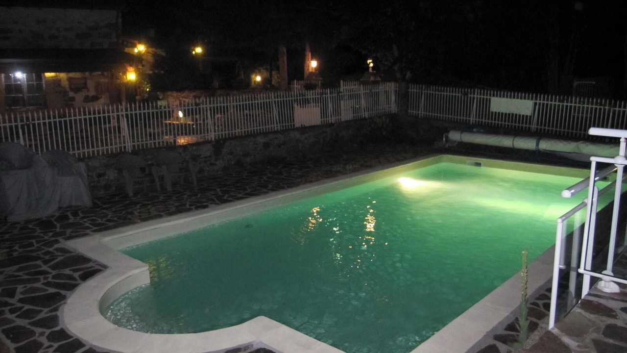 Photo of Outdoor in Banes