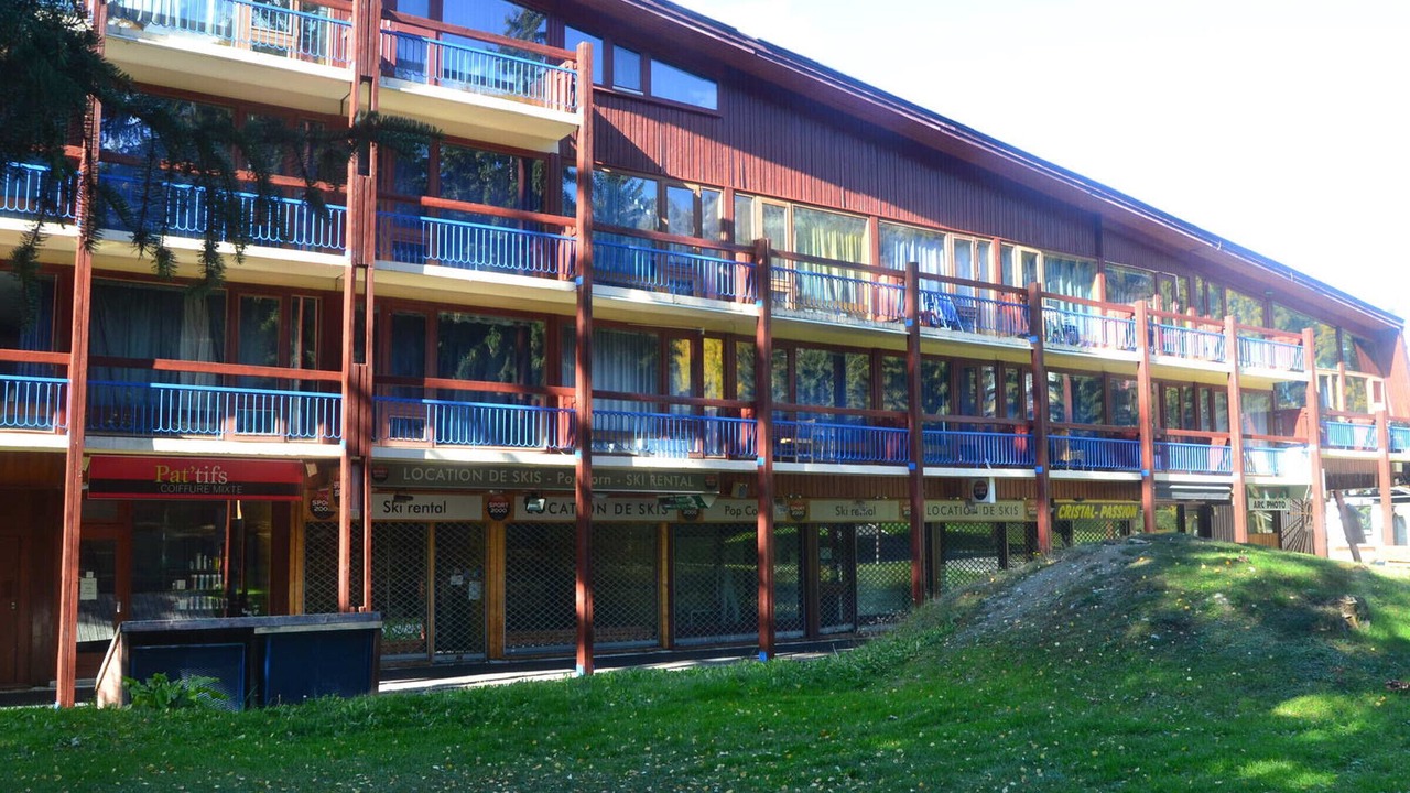 Photo of Outdoor in Arc-1800