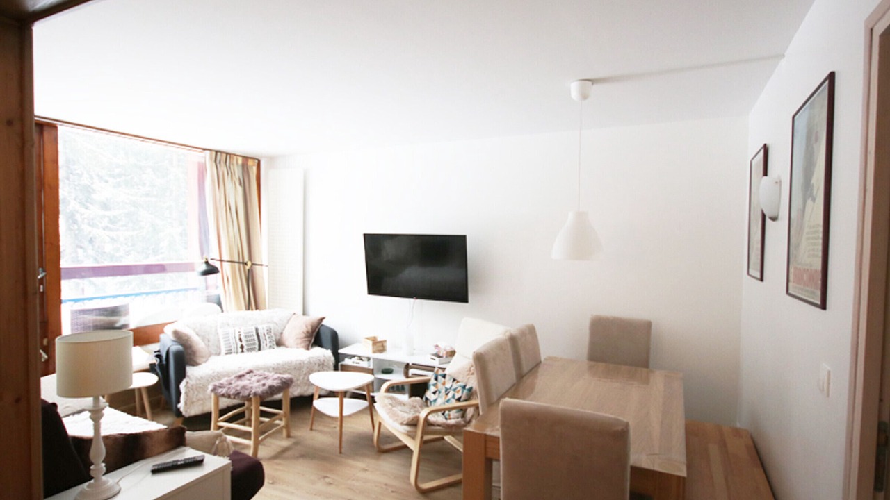 Photo of Livingroom in Arc-1800