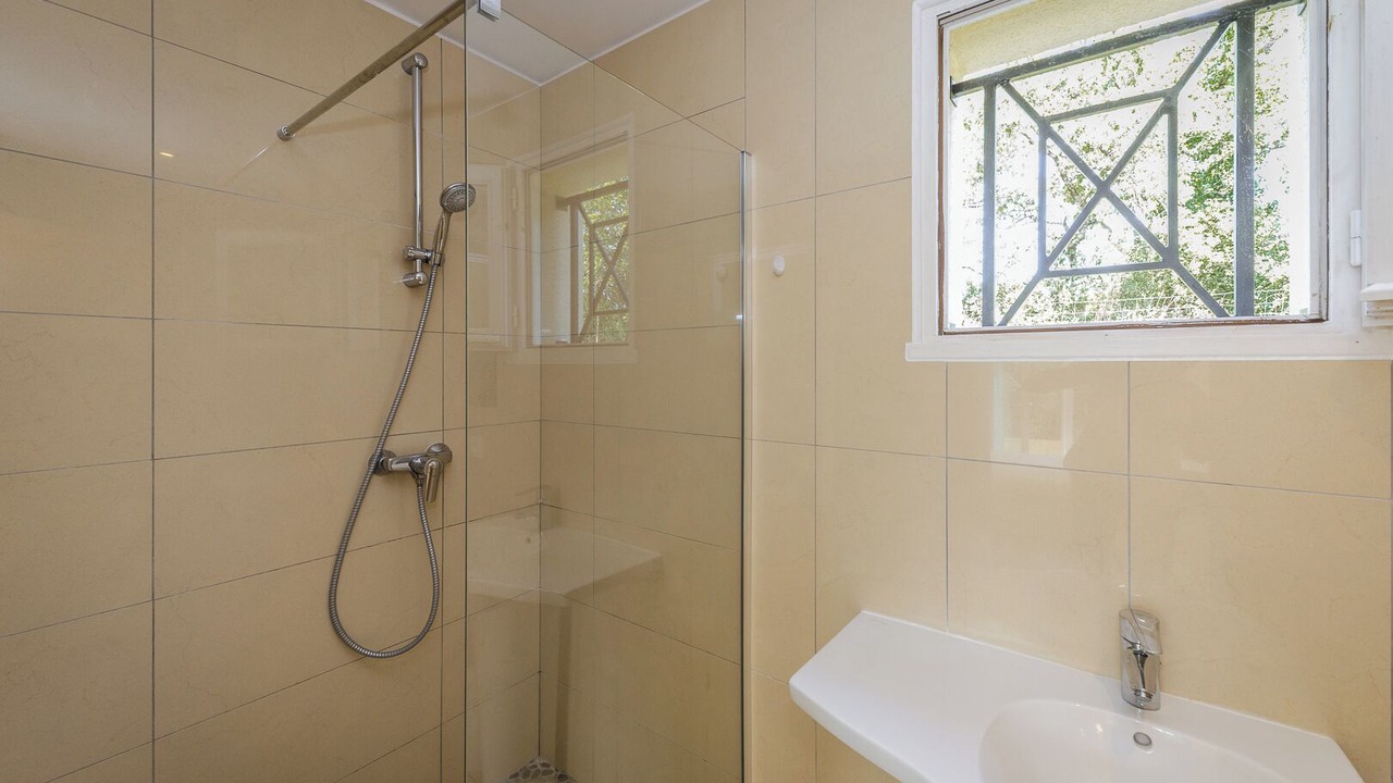 Photo of Bathroom in Martel