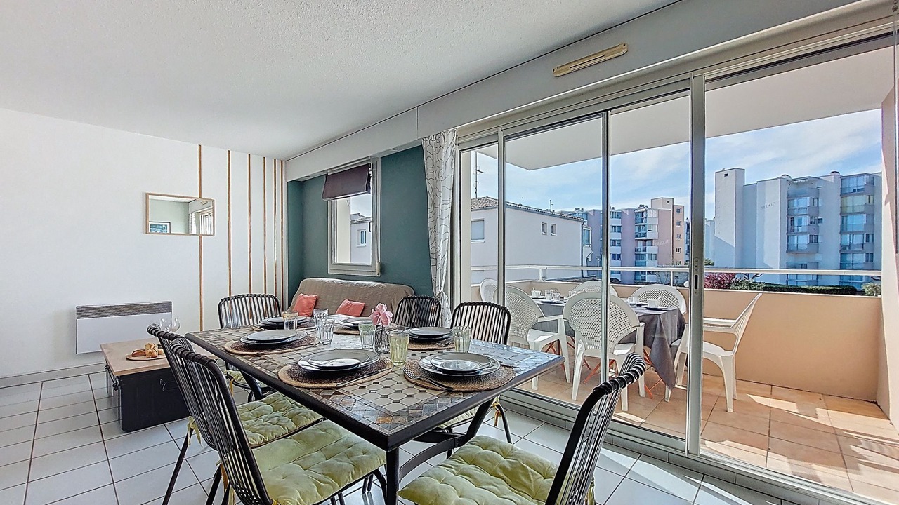 Photo of Livingroom in Le Grau-Du-Roi