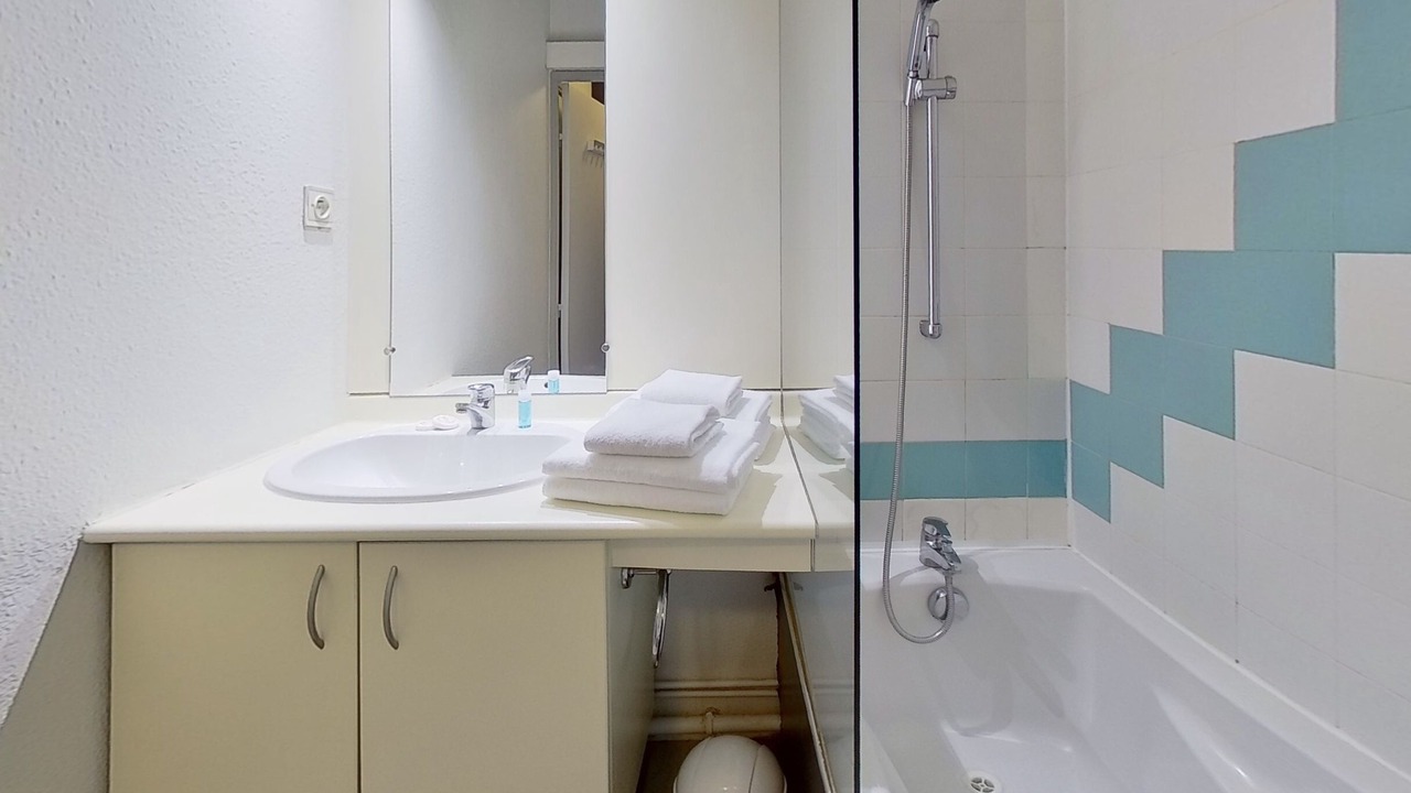 Photo of Bathroom in Aix-en-Provence