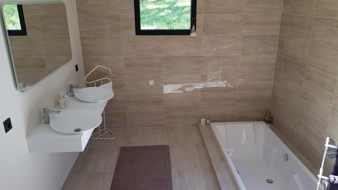 Photo of Bathroom in Passy