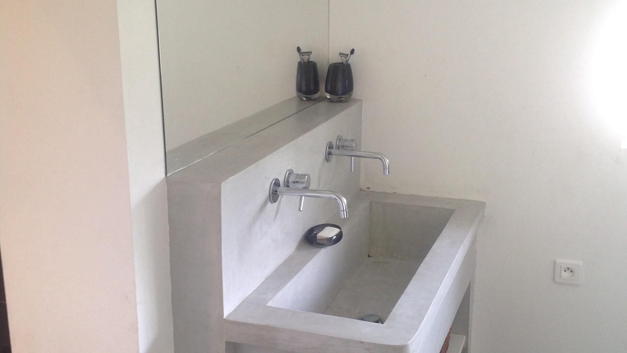 Photo of Bathroom in Arles