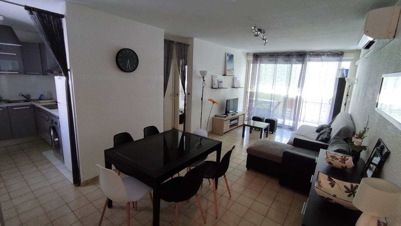 Photo of Livingroom in Carnon-Plage