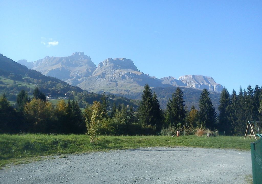 Photo of Outdoor in Cordon
