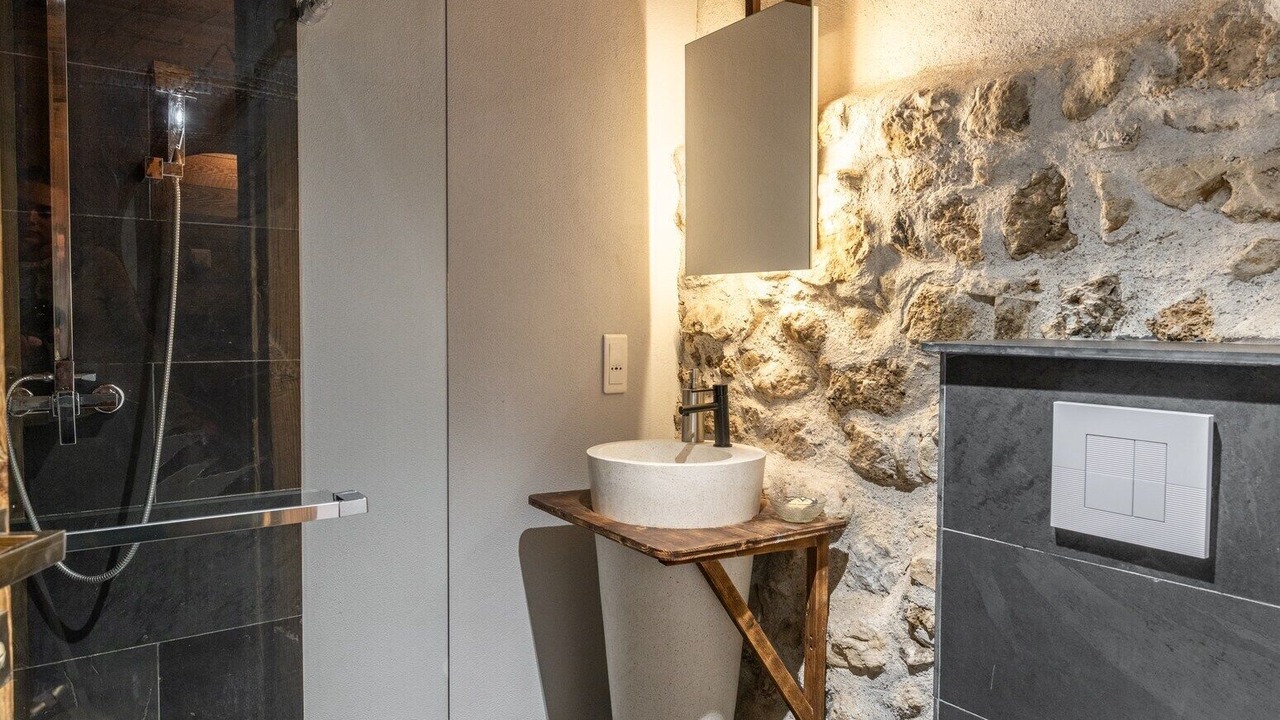 Photo of Bathroom in Abondance