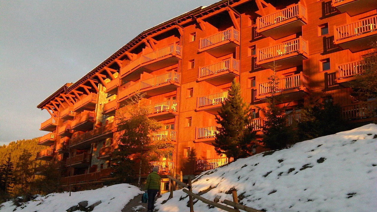 Photo of Outdoor in Arc-1800