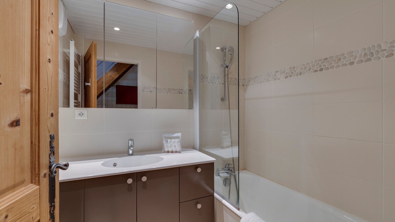 Photo of Bathroom in Val Claret
