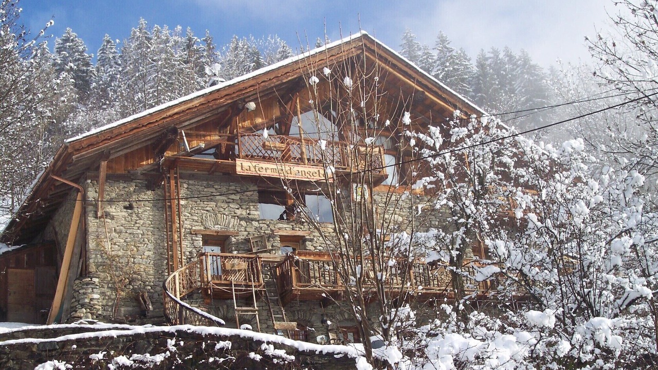 Photo of Outdoor in Seez