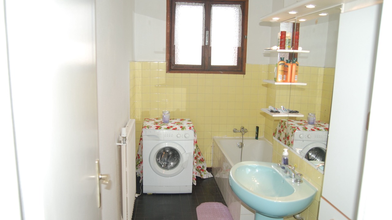Photo of Bathroom in Saint-Ismier