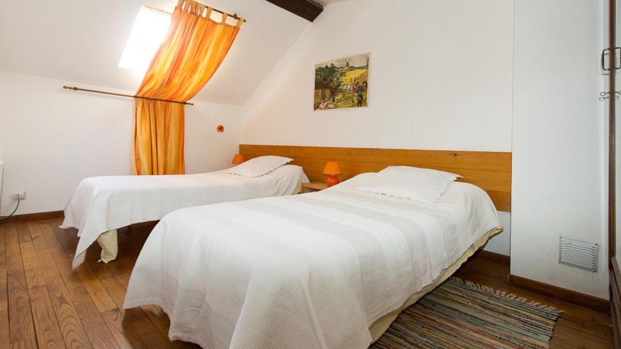 Photo of Bedroom in Chatel-Montagne