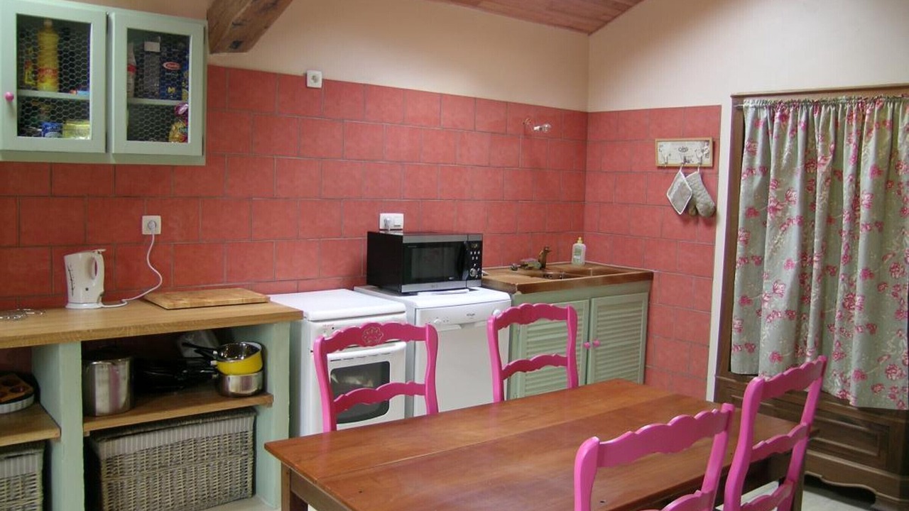 Photo of Kitchen in Barrais-Bussolles