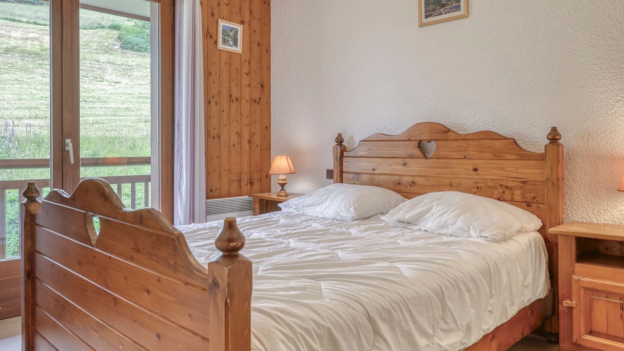 Photo of Bedroom in Megeve