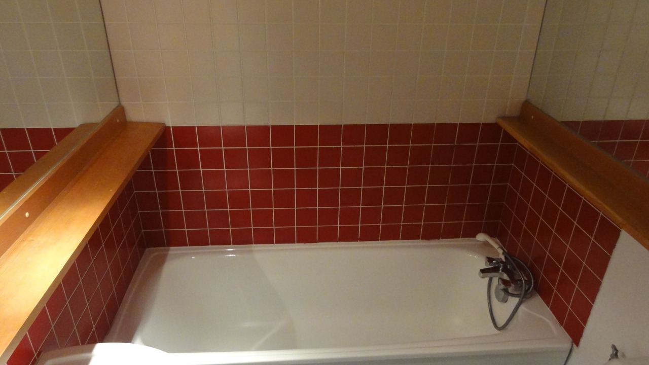 Photo of Bathroom in Arc-1800