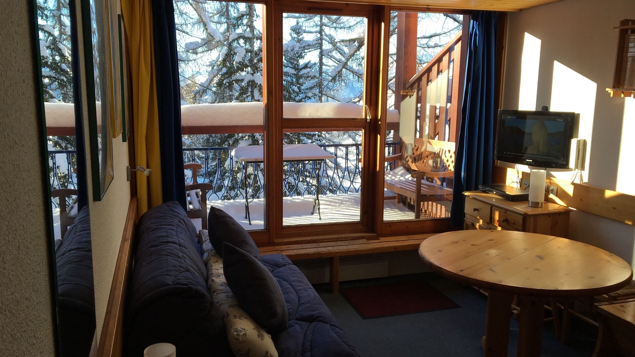Photo of Patio Balcony in Arc-1800