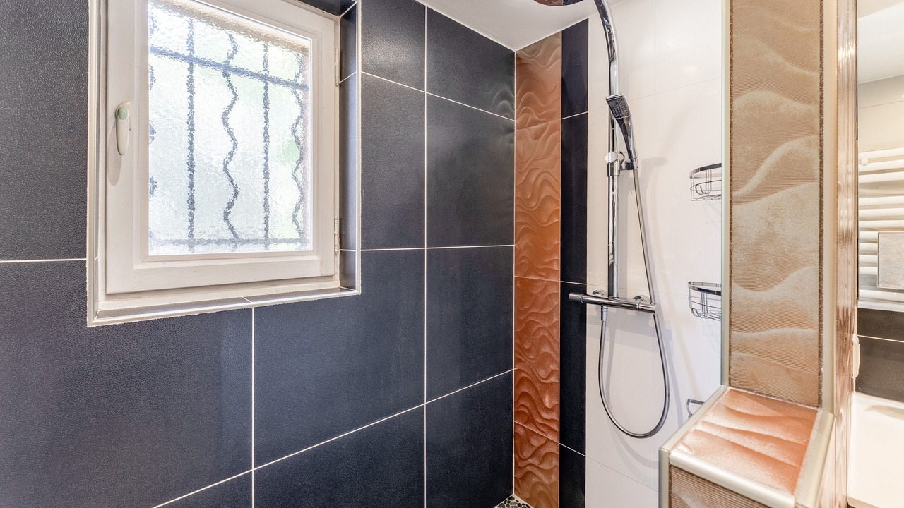 Photo of Bathroom in Mazan