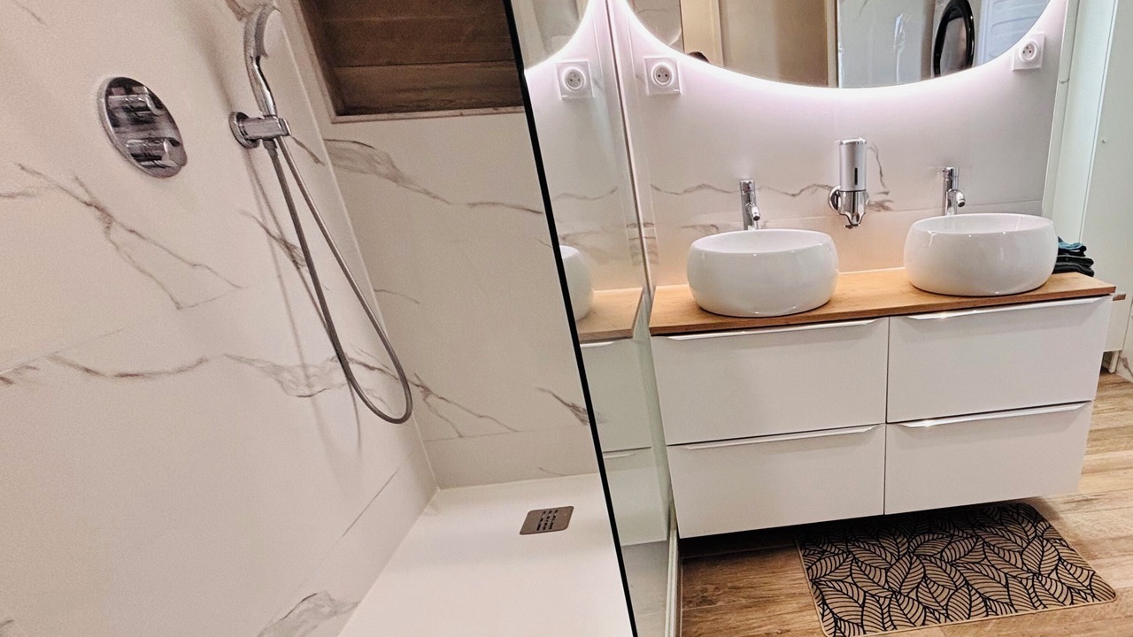 Photo of Bathroom in Vetraz-Monthoux