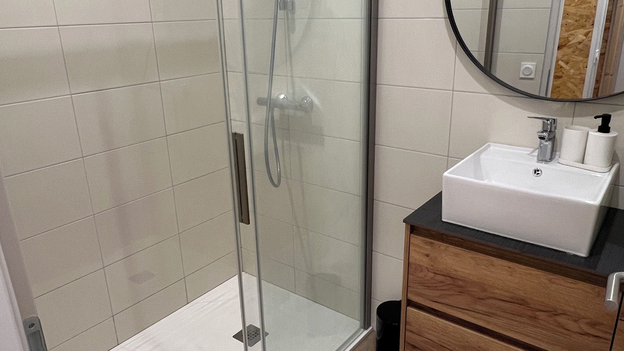 Photo of Bathroom in Ceyrat