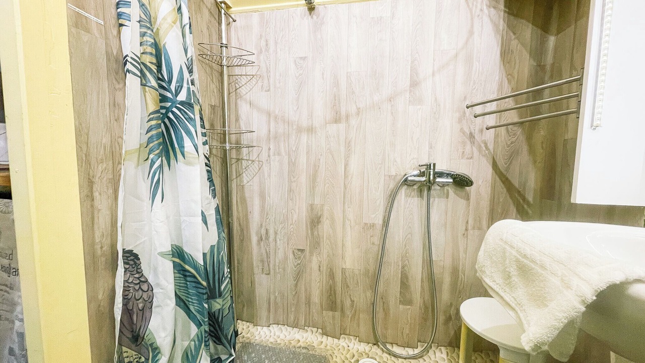 Photo of Bathroom in Saint-Egreve