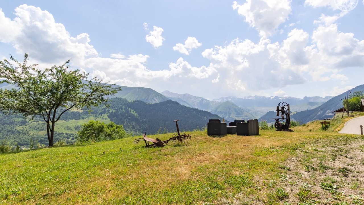 Photo of Others in Albiez-Montrond