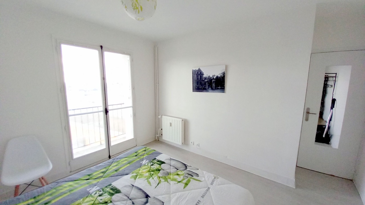 Photo of Bedroom in Chateaudun-Bannier
