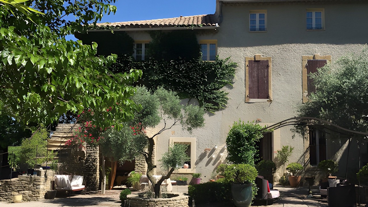 Photo of Outdoor in Violes